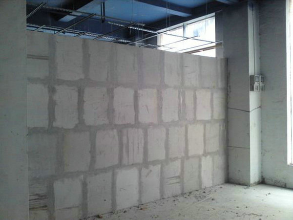 成都輕質磚施工方法有哪些