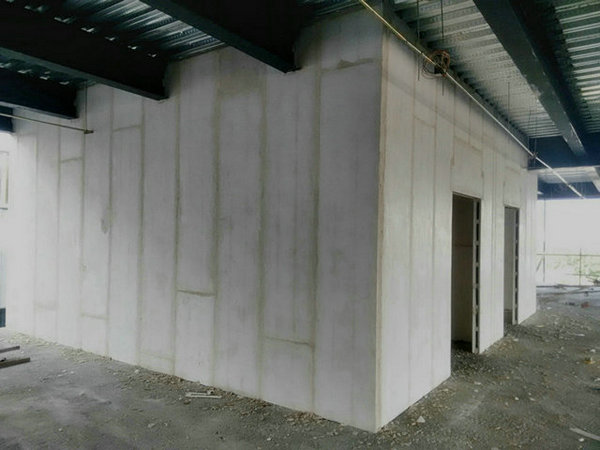 四川聚苯纖維顆粒板性能與優勢如何